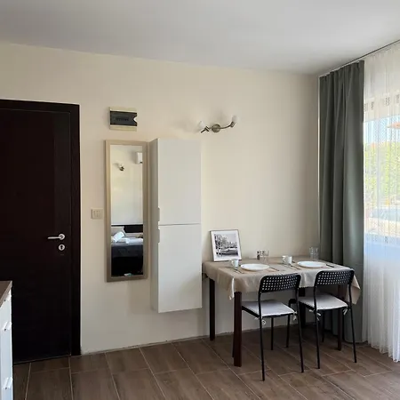 приятный отдых в студии на море в сарафово * Μπουργκάς